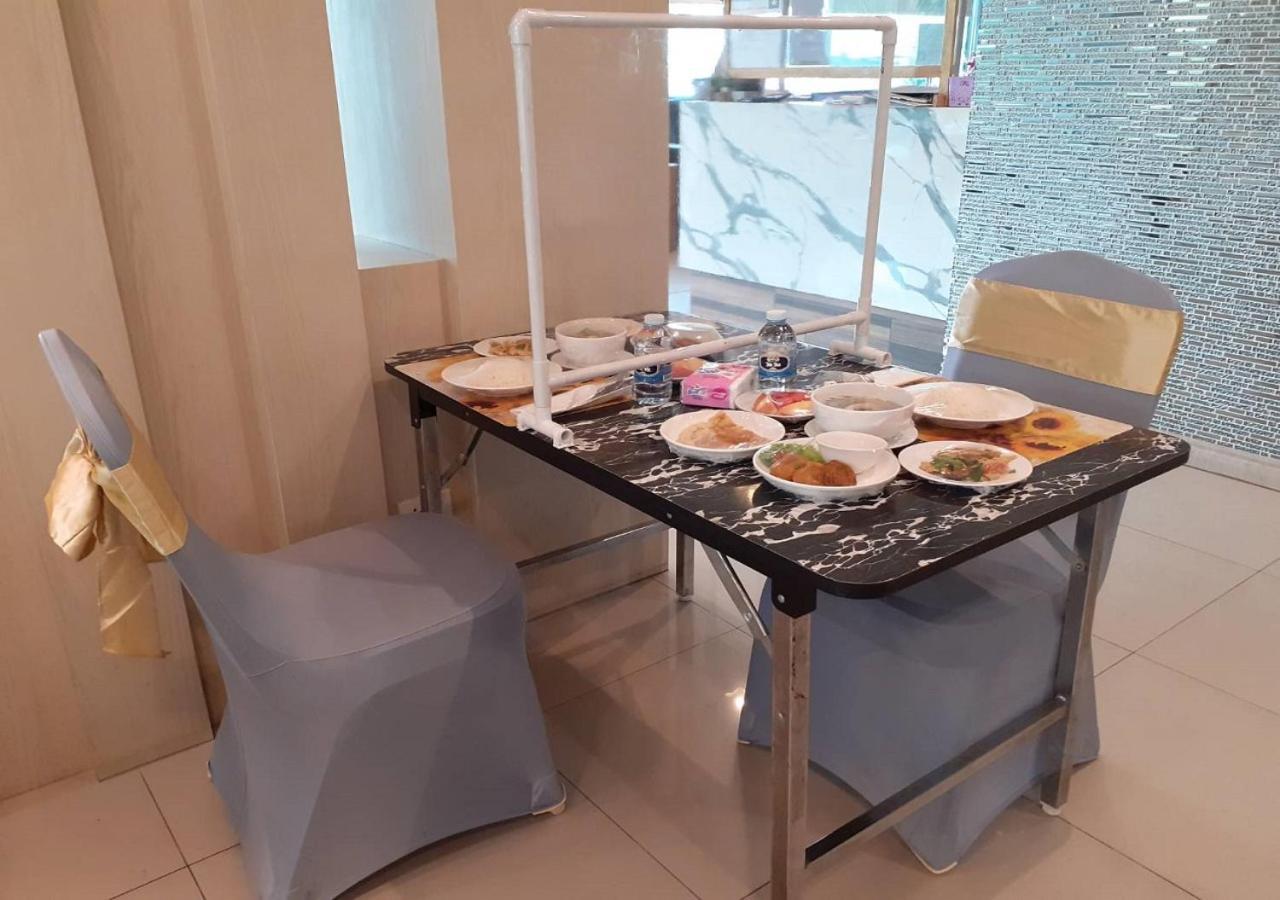 Grand Inter Hotel Samut Sakhon Esterno foto