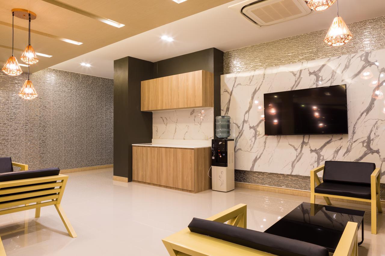 Grand Inter Hotel Samut Sakhon Esterno foto