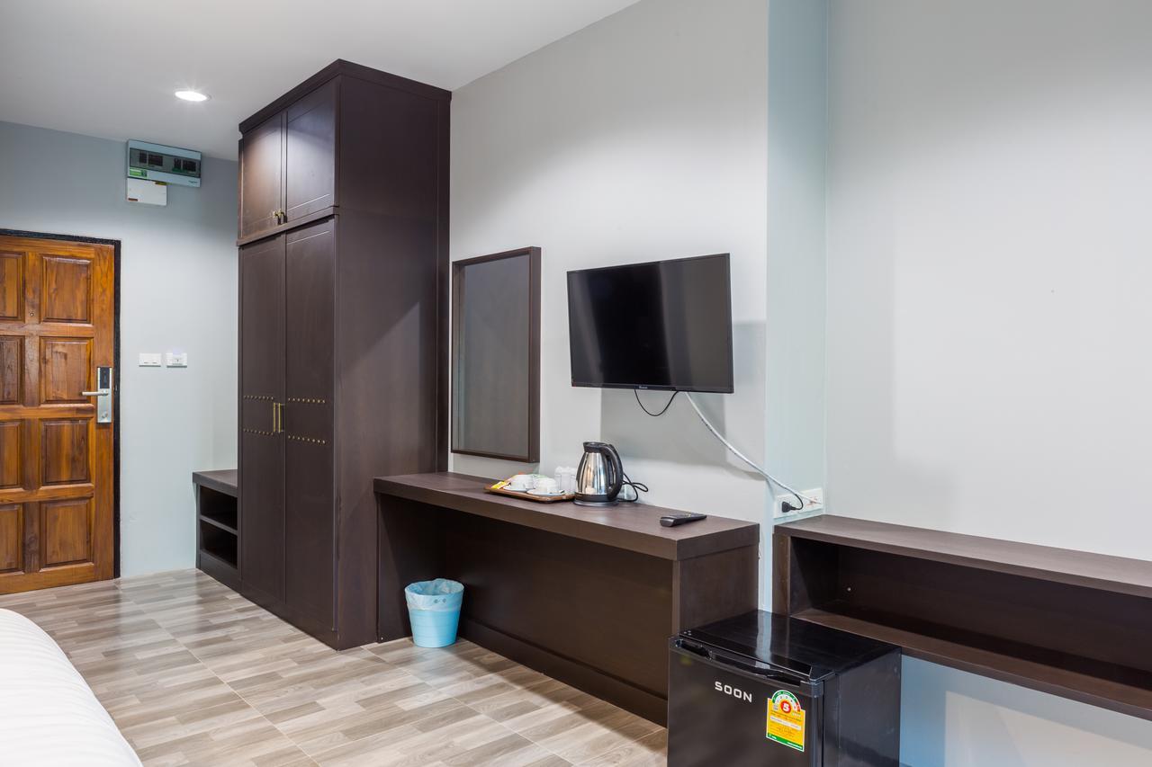 Grand Inter Hotel Samut Sakhon Esterno foto